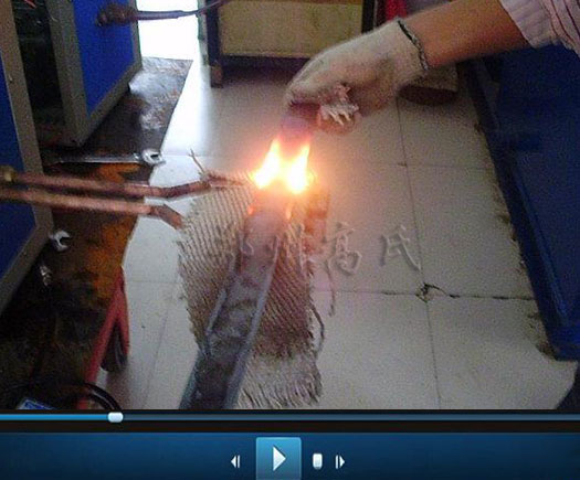 超音頻感應加熱設備對不銹鋼鋼帶加熱現(xiàn)場