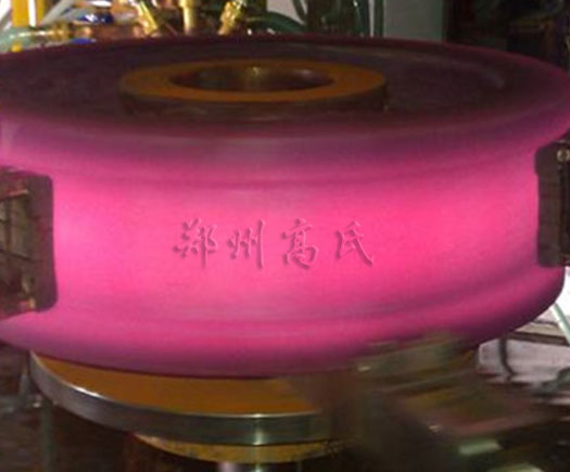 支重輪淬火，中頻淬火電源效果好