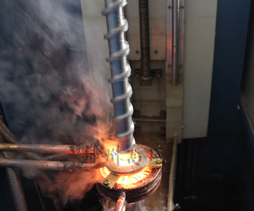 螺桿淬火，選用中頻淬火電源