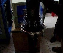 軸承熱拆，很多廠家采用高頻淬火機進行