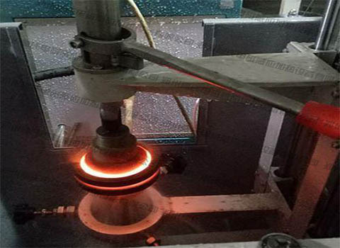 高頻淬火機(jī)對(duì)柱塞泵柱塞的熱處理